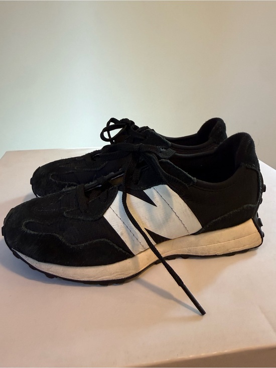New Balance Other - New Balance Kids 327 Black Size US 13 #Lux-K-SH